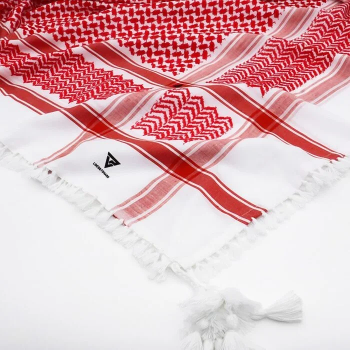 شماغ مهدب احمر ماركة لويس تشارد